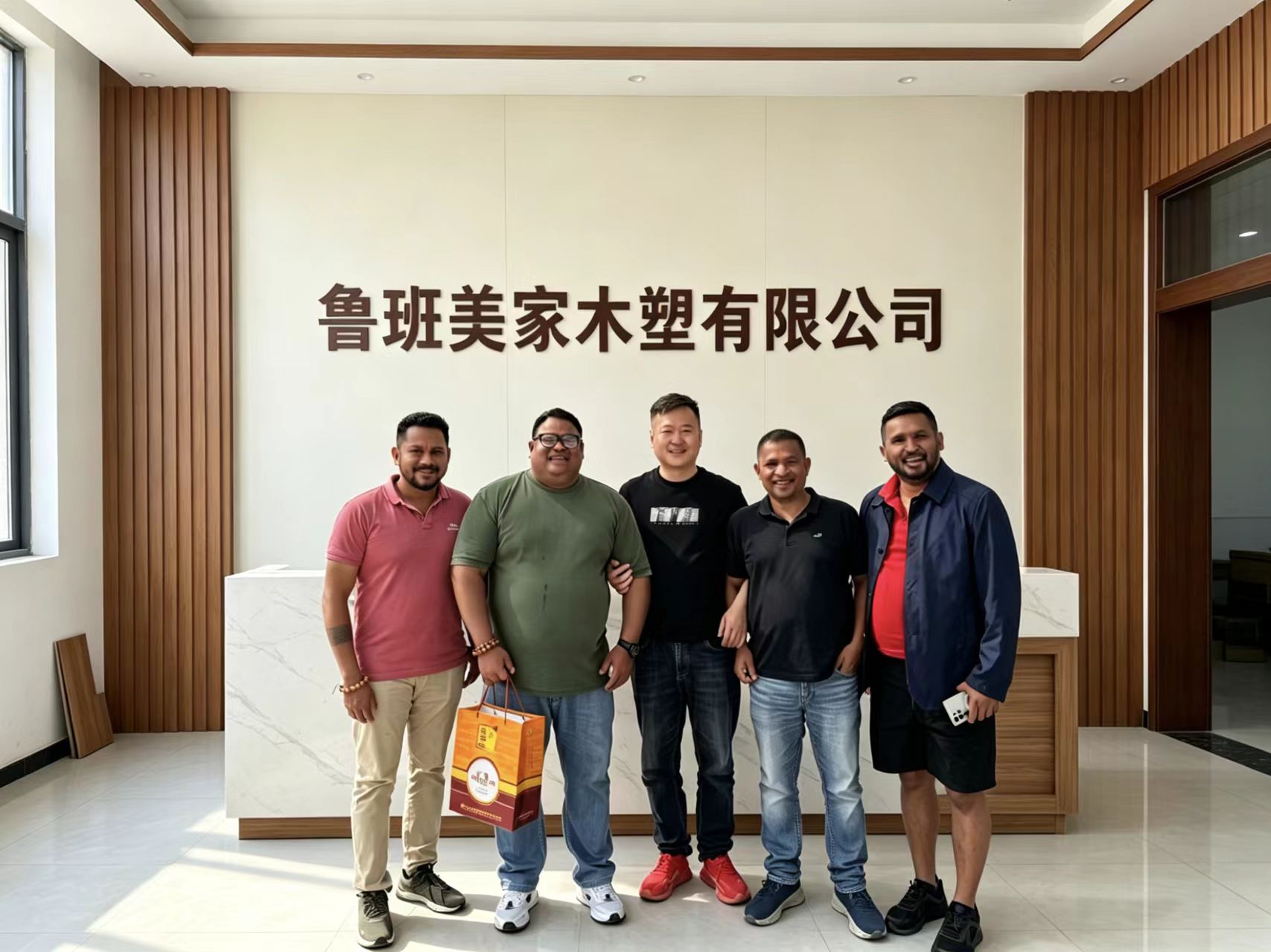 Sri Lanka Clients Visit Luban Meijia WPC Factory | LBMJ WPC
